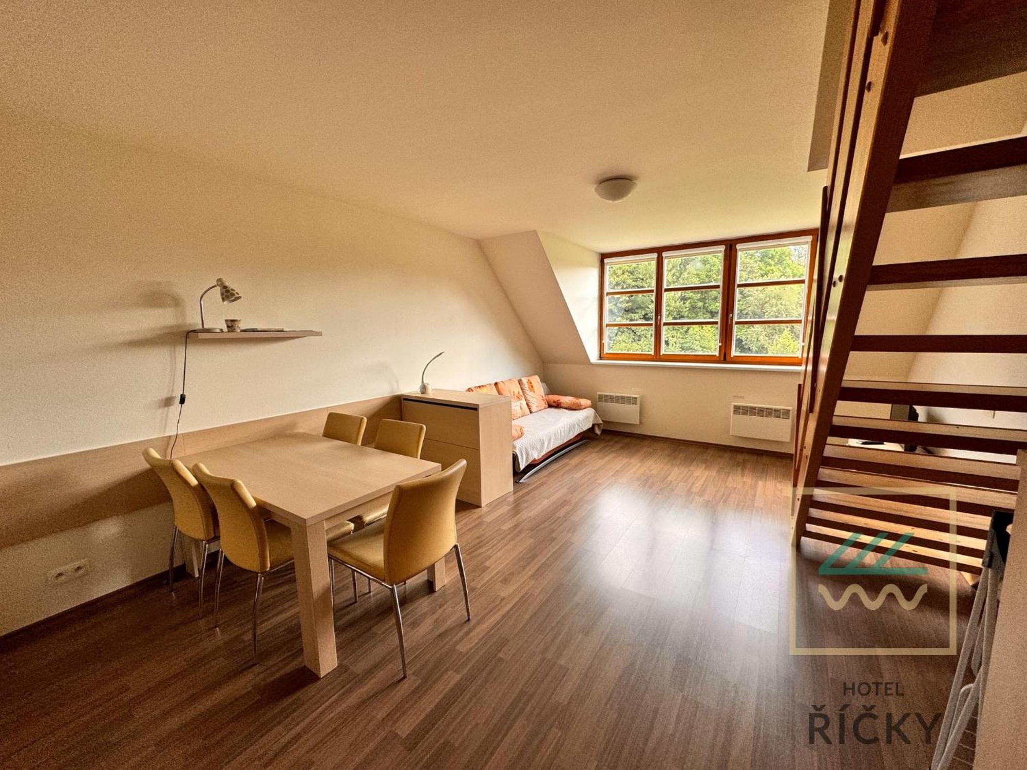 Apartmany Pod Zakletym - Hotel Ricky מראה חיצוני תמונה