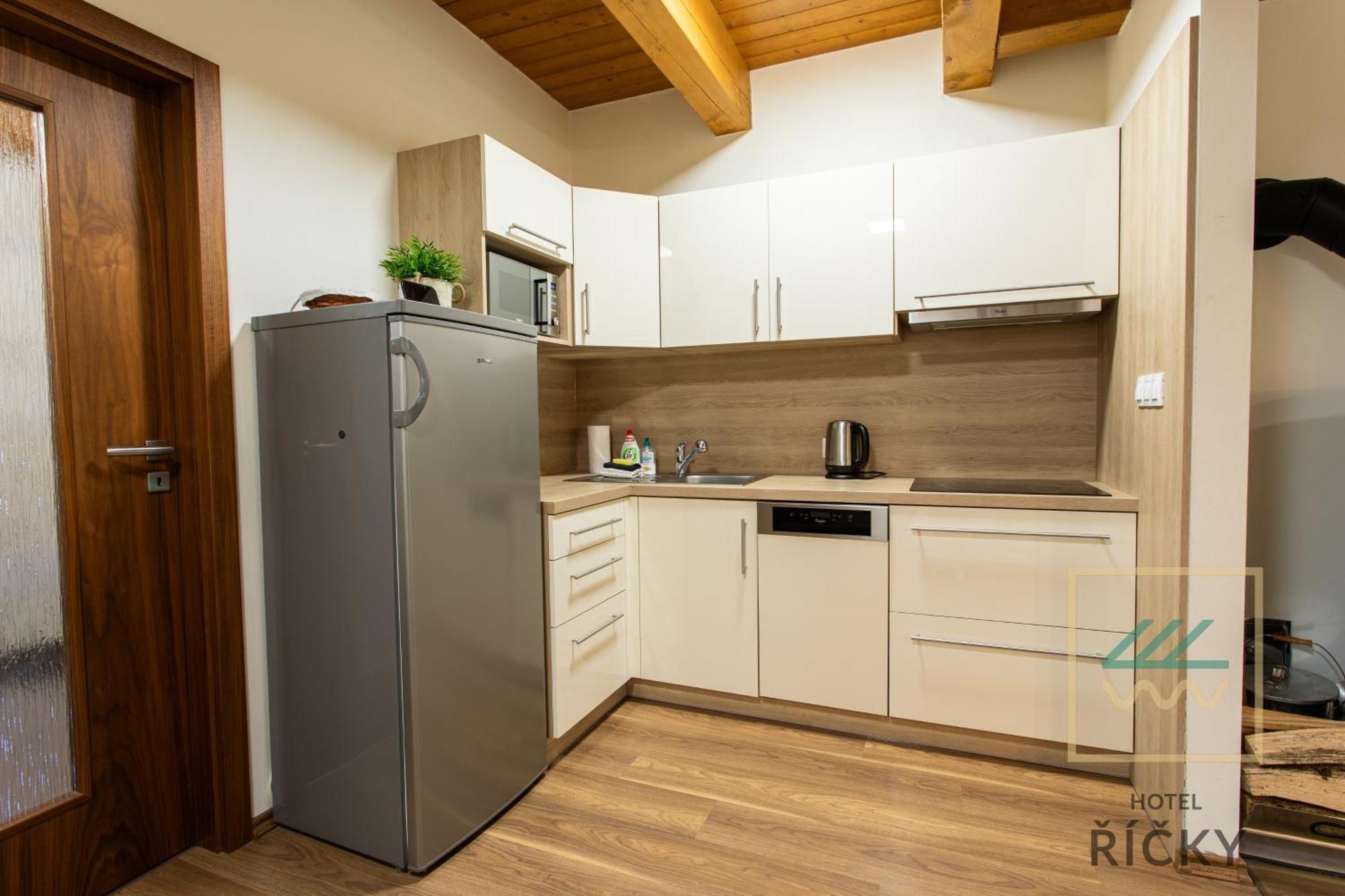 Apartmany Pod Zakletym - Hotel Ricky מראה חיצוני תמונה