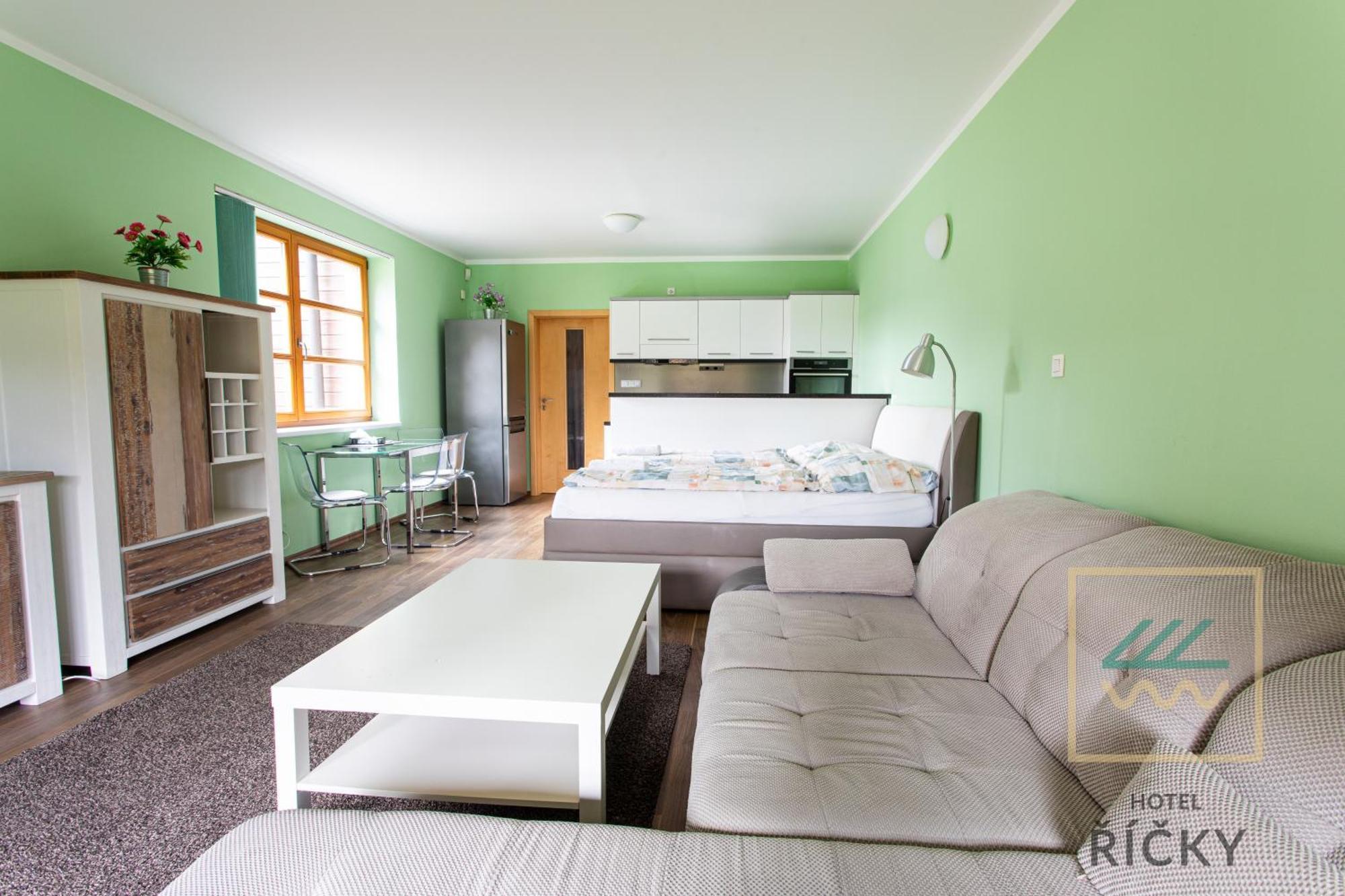 Apartmany Pod Zakletym - Hotel Ricky מראה חיצוני תמונה